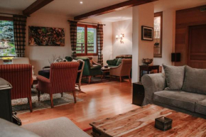 Отель Chalet Saskia - Self catered, Вожани